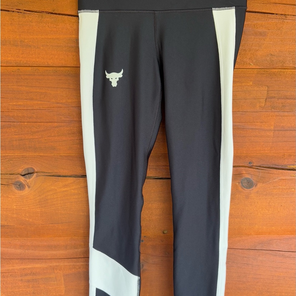 Under Armour Black and White Leggings